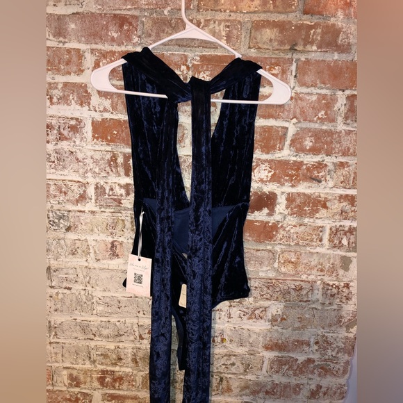 Free People New with Tags 100 Ways Convertible Bodysuit in Deep Blue Size Medium - Picture 5 of 7